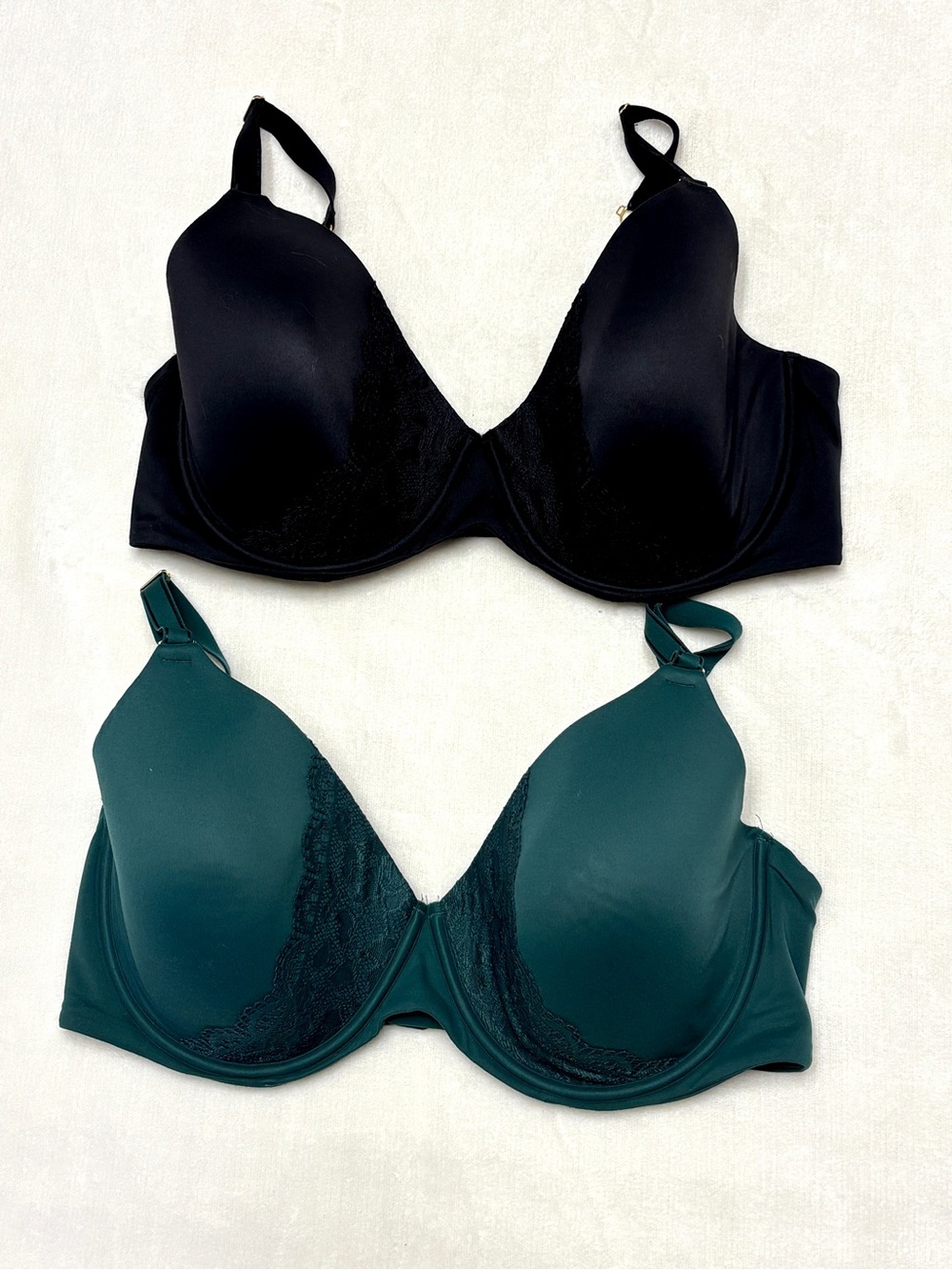 Soma Embraceable Perfect Coverage Bra Bundle Black & Green 40DD